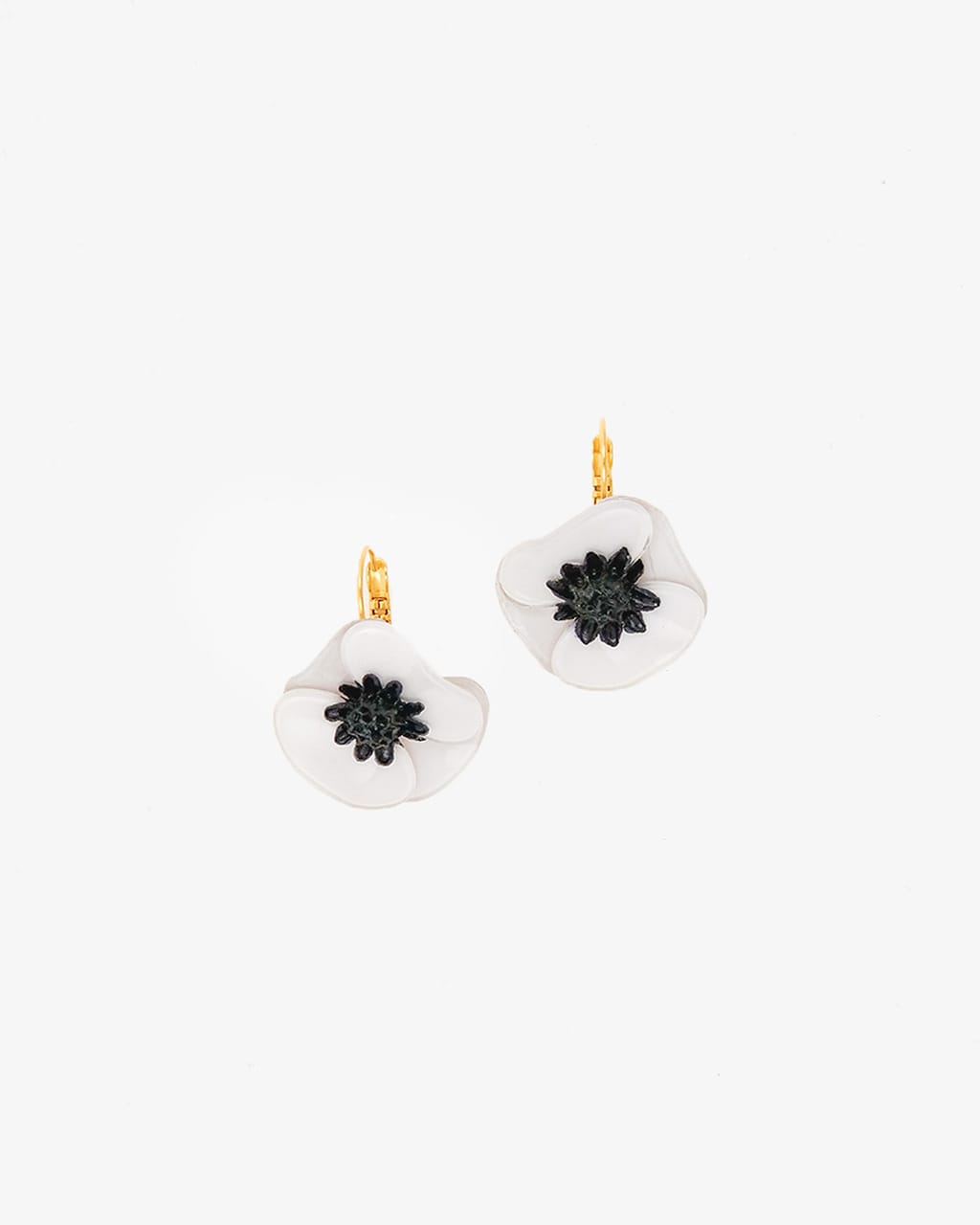 boucle d'oreille femme originale entièrement faite à la main par nos artisans bijoutiers Ciléa Paris