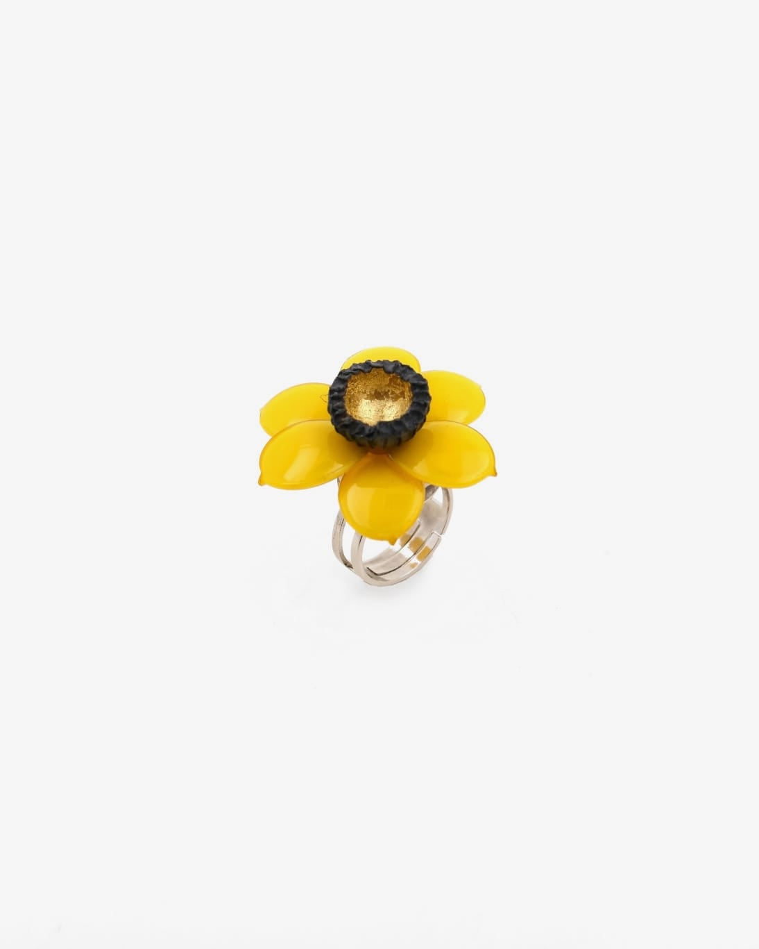 bague originale pour femme jaune qui incarne le soleil