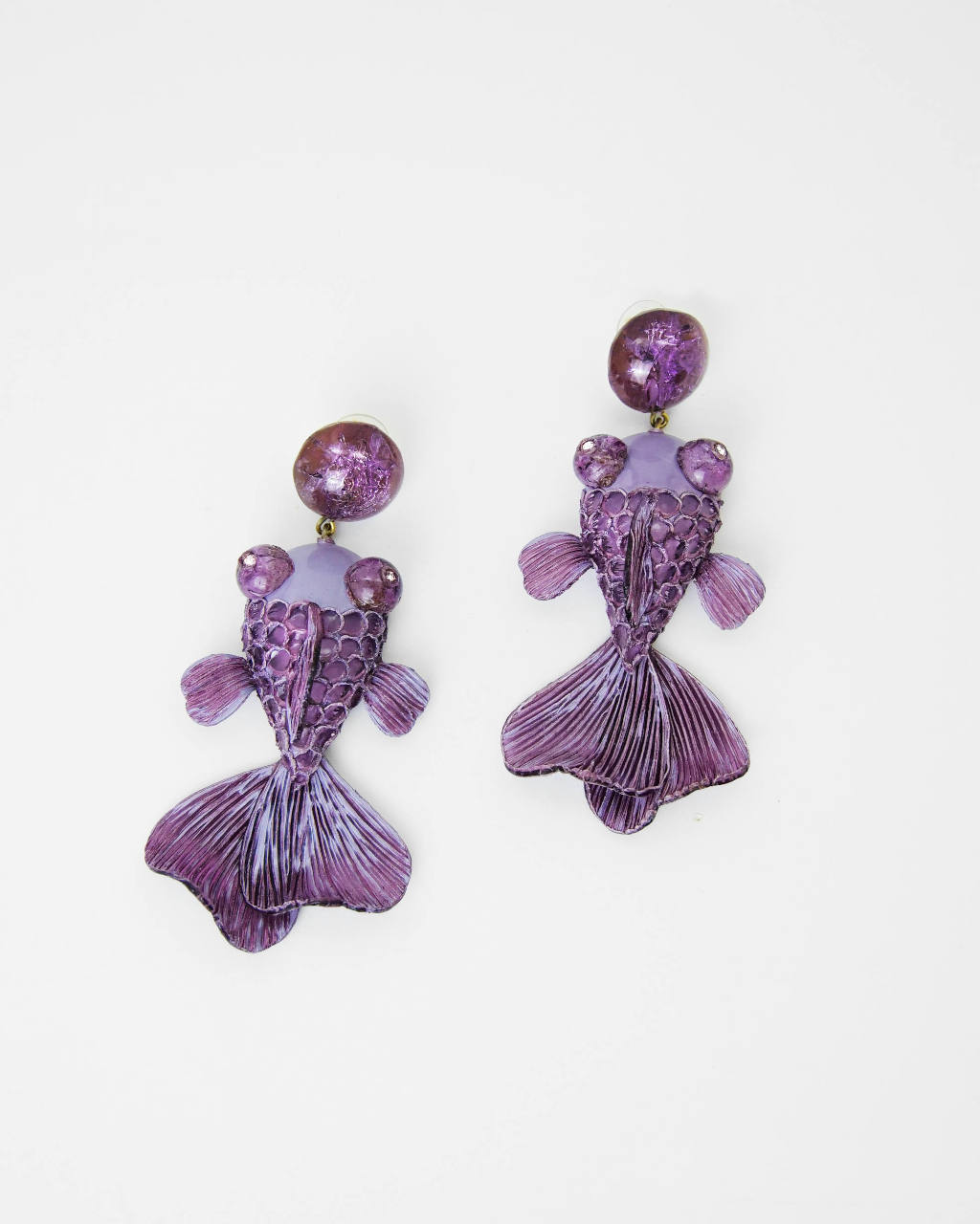 Boucles d'oreilles poissons violet dans notre bijouterie en ligne