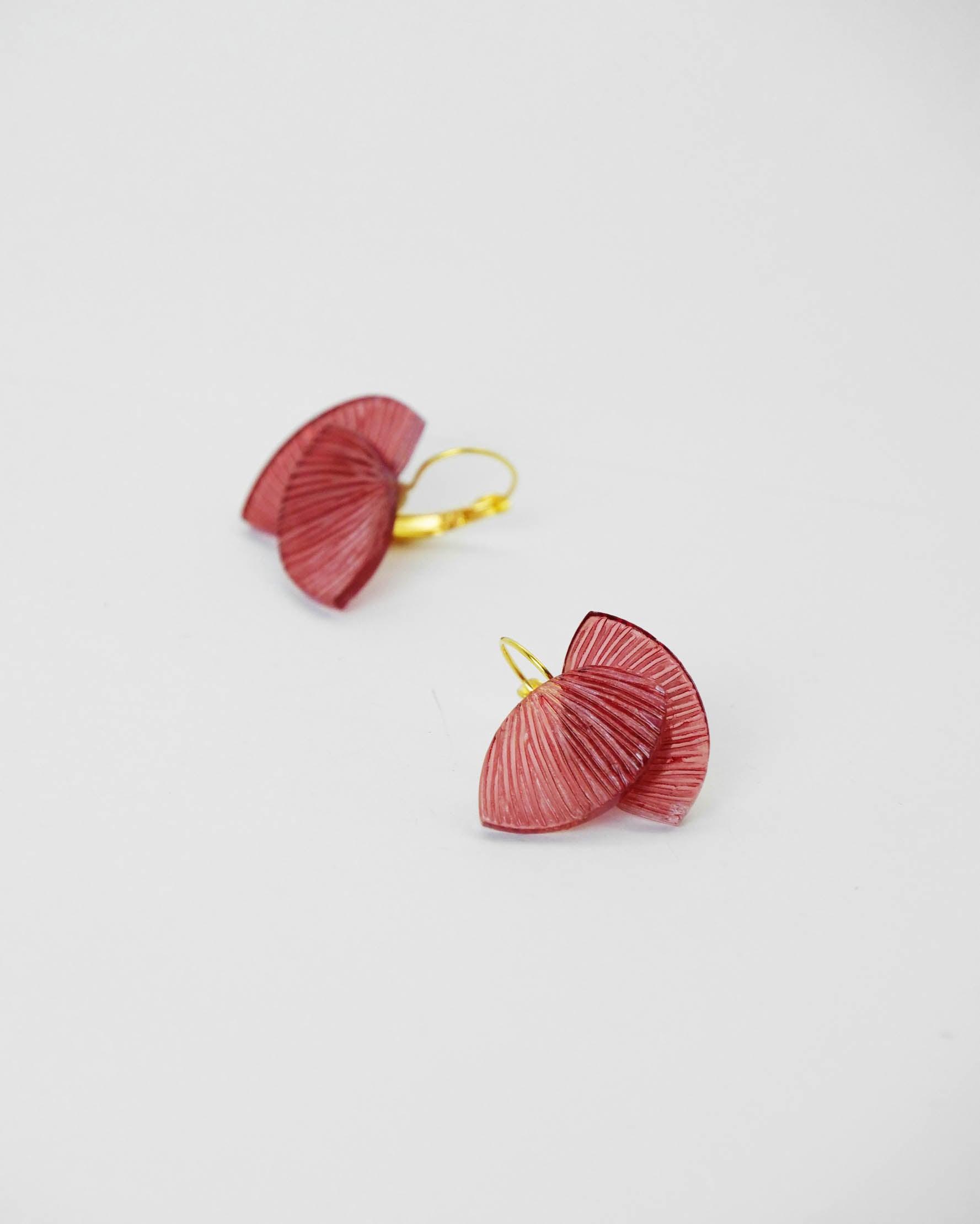 Mini boucles d'oreilles fantaisie colorées roses