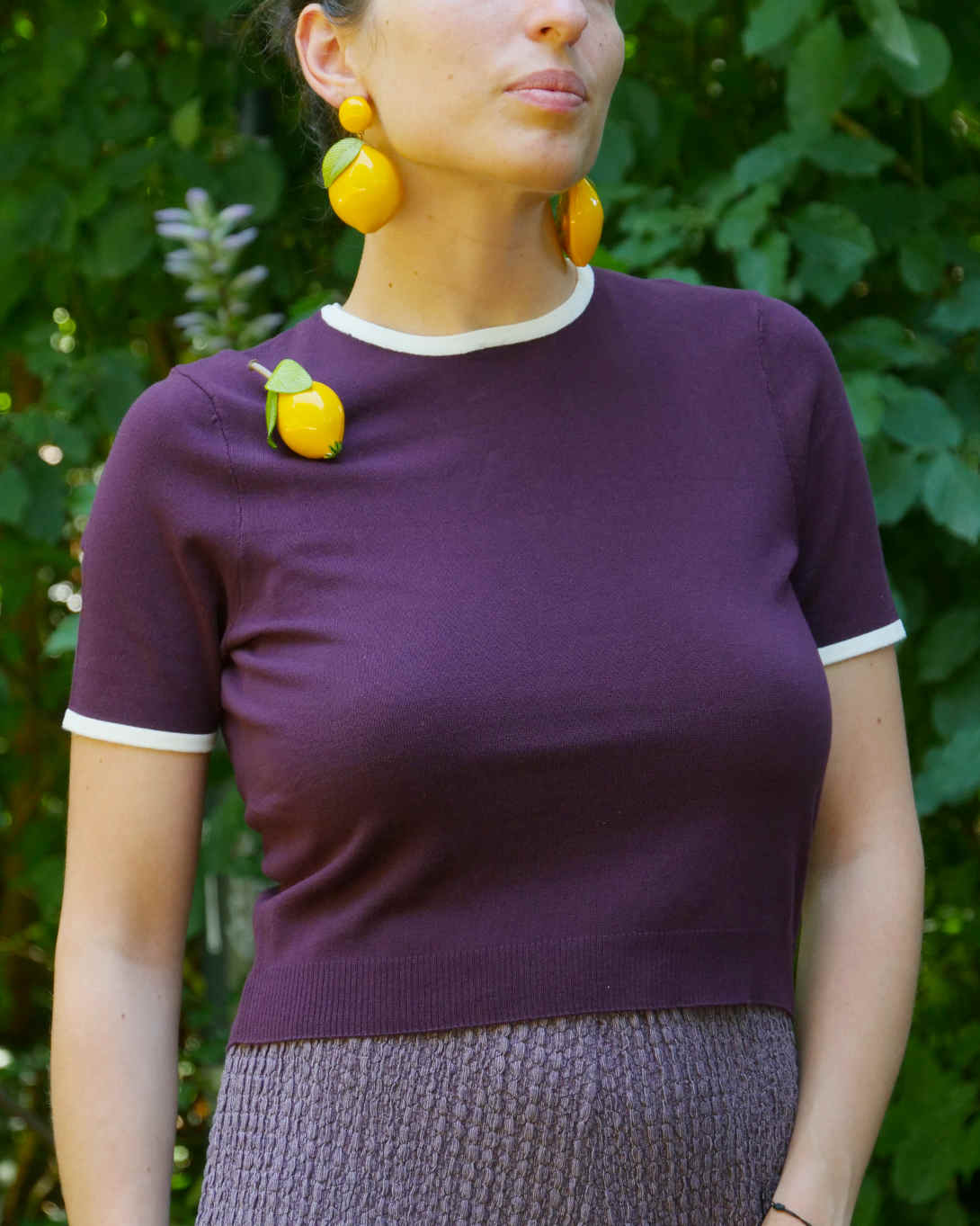 all-groups broche et boucles d'oreilles citron jaunes