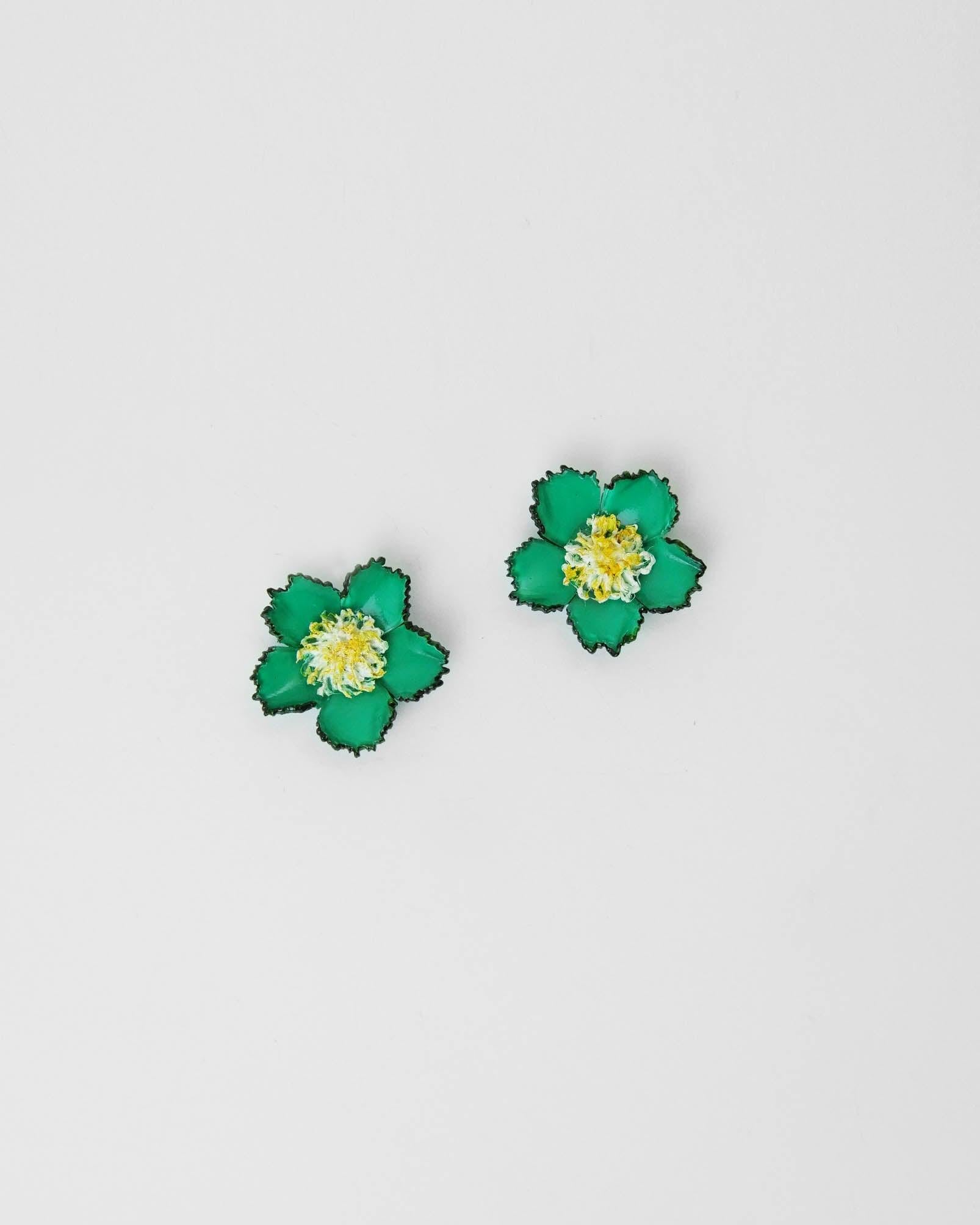 boucles d'oreilles fleurs en résine couleur vert