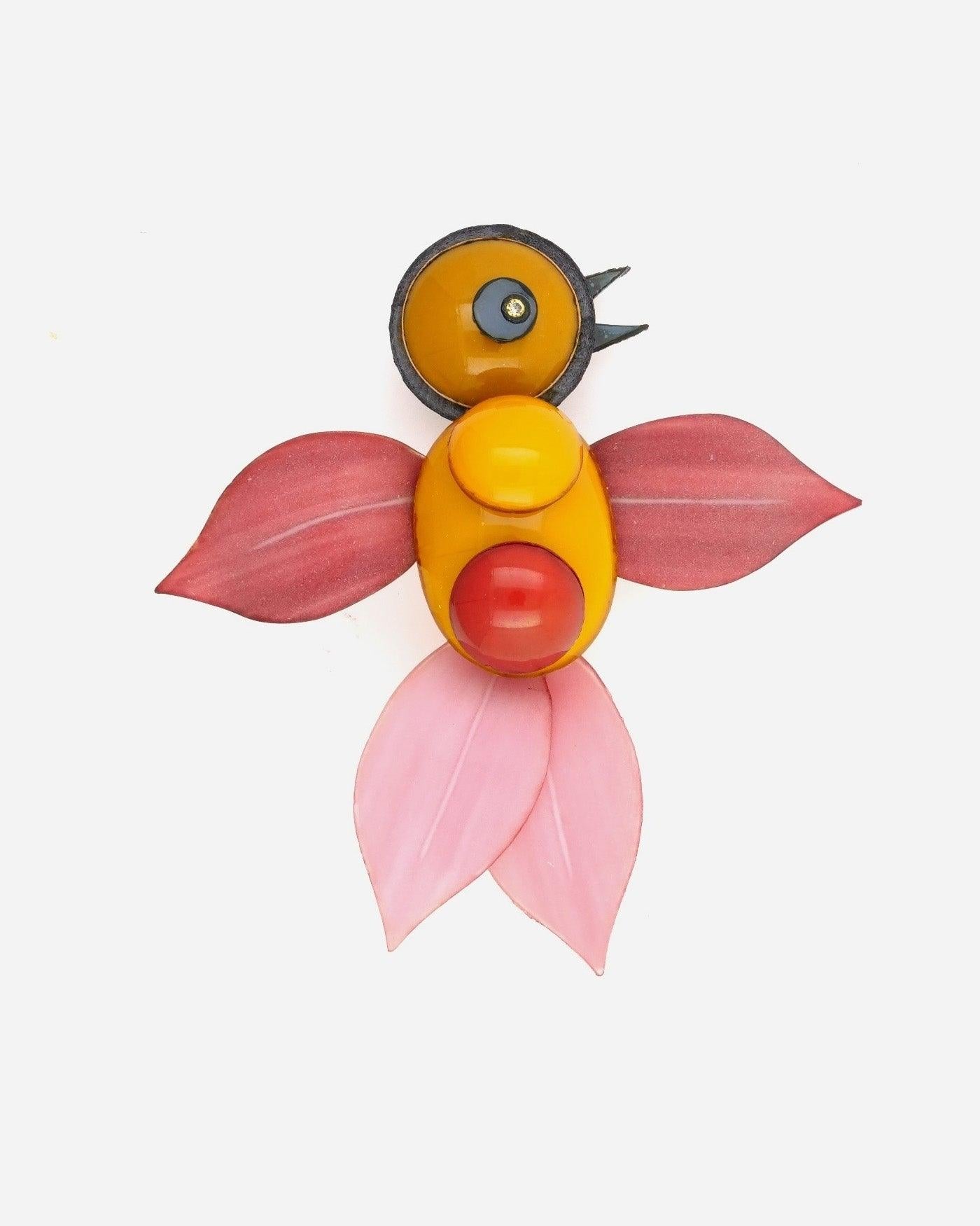 Broche créateurs en forme de colibri rose corail