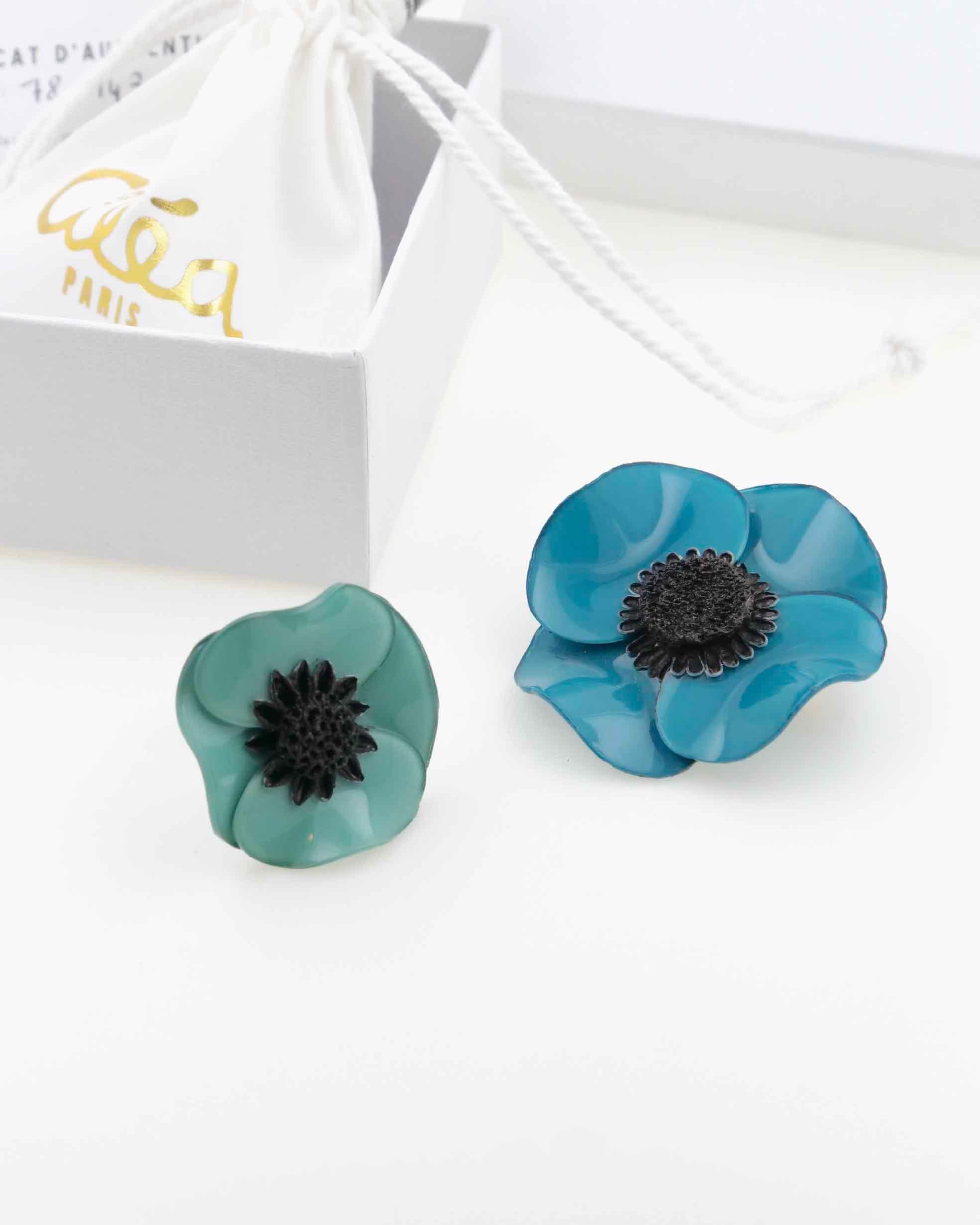 Box de cadeau avec bijoux bleus