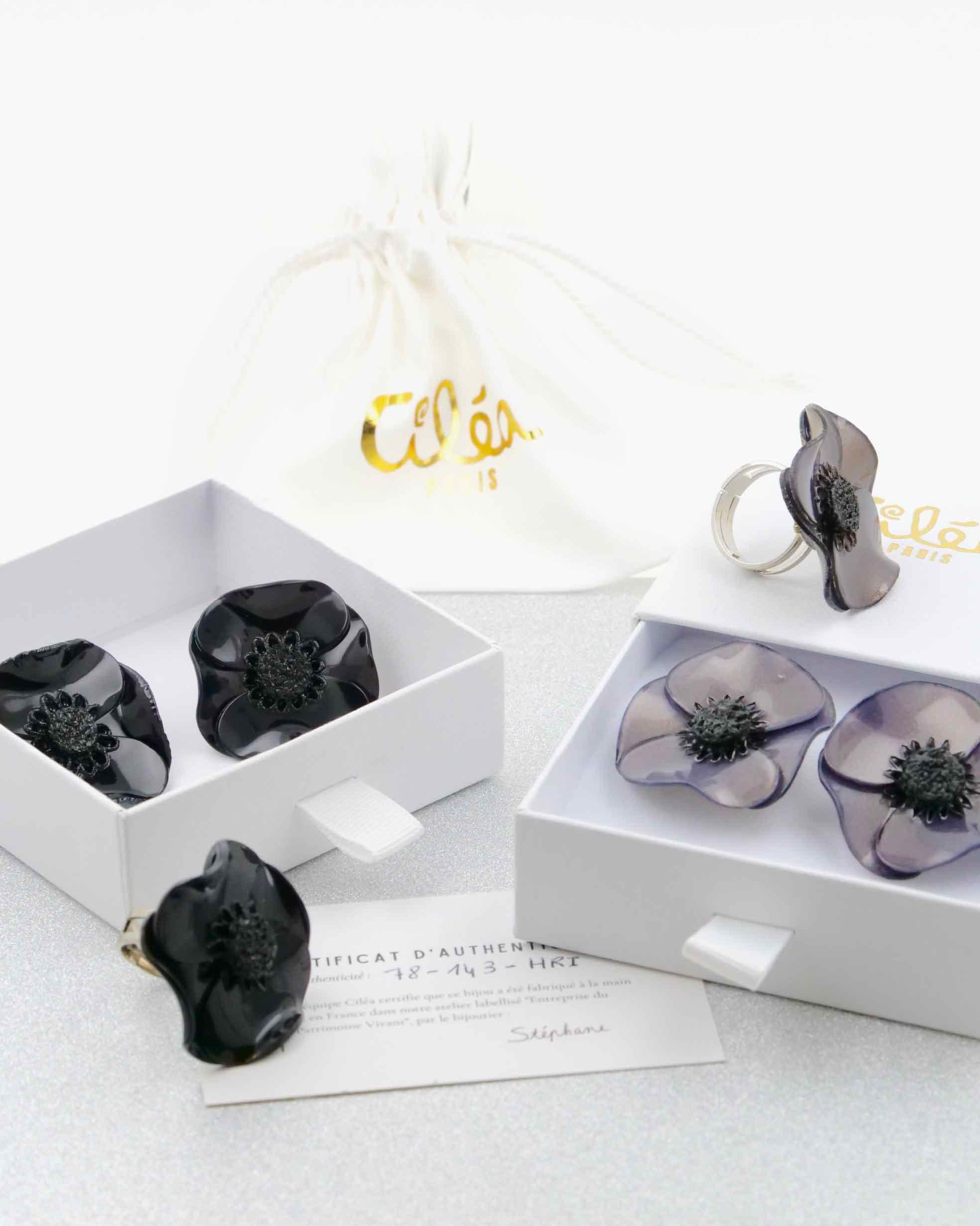 all-groups Cadeau de fête des mères avec bijoux noirs et bleutés