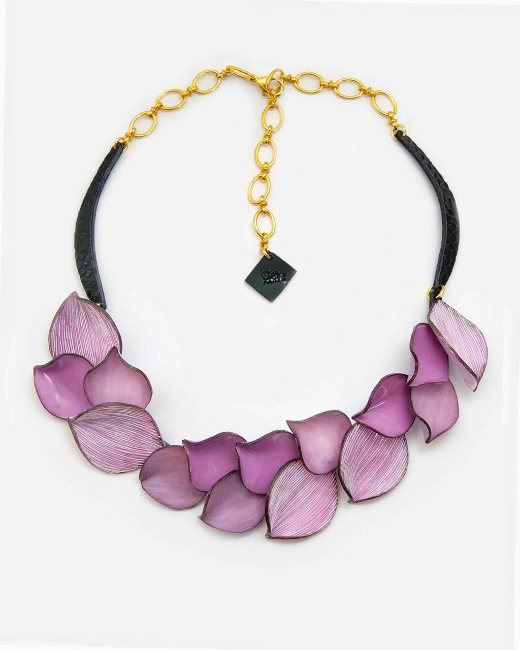 Collier fantaisie pour femme de couleur violet