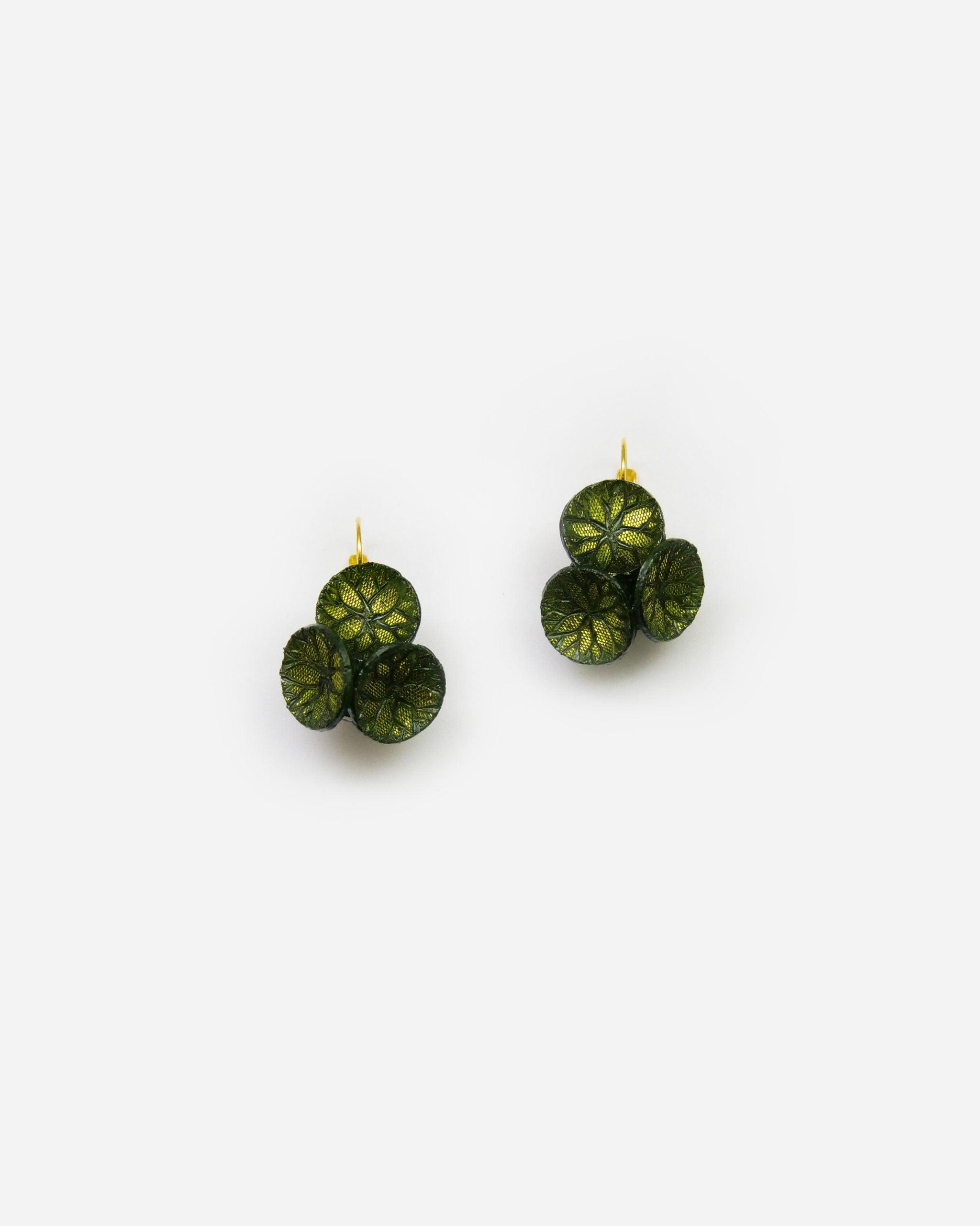 Petites boucles d'oreilles de saint valentin vertes