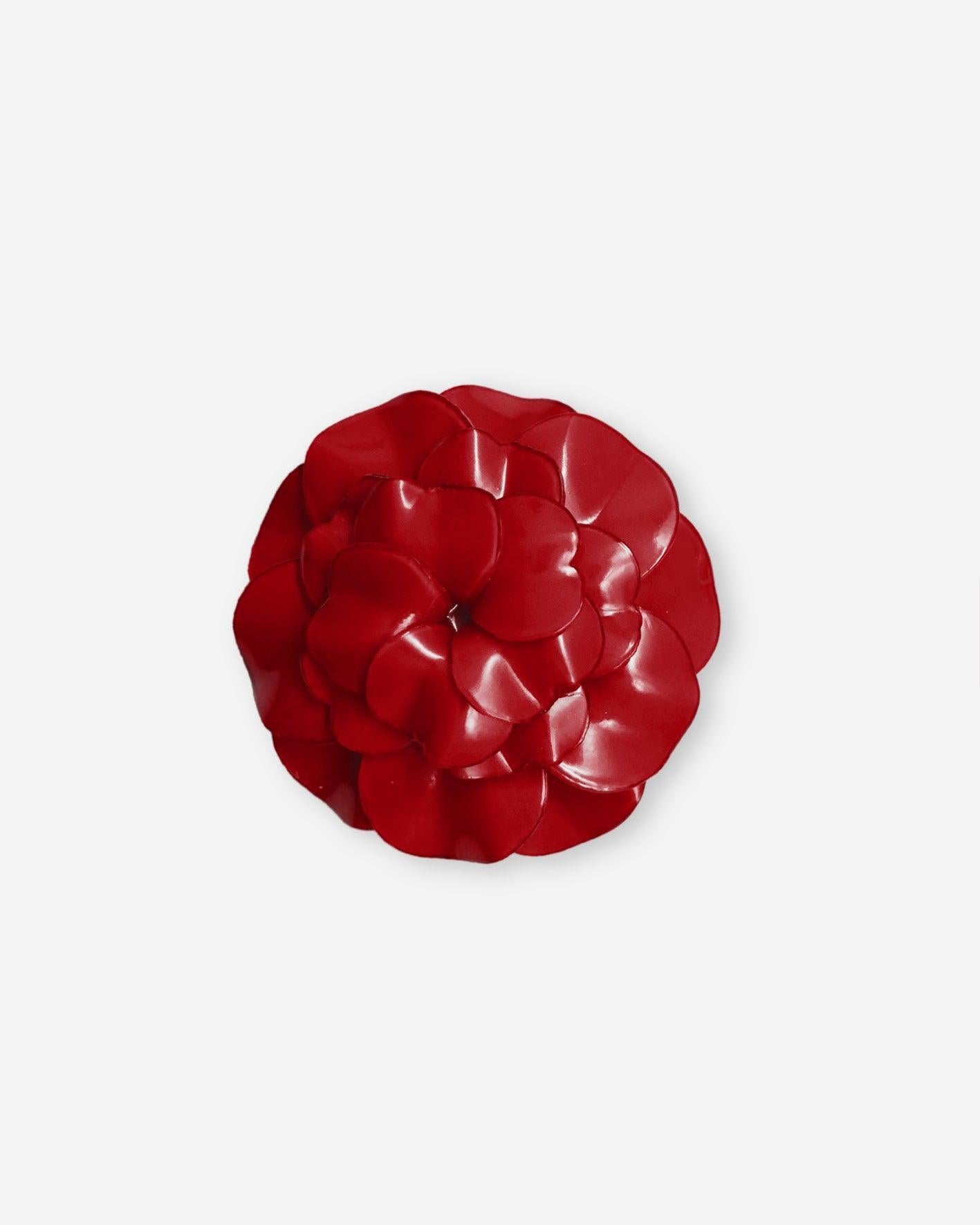 Grand pendentif original fleuri de couleur rouge sans chaine