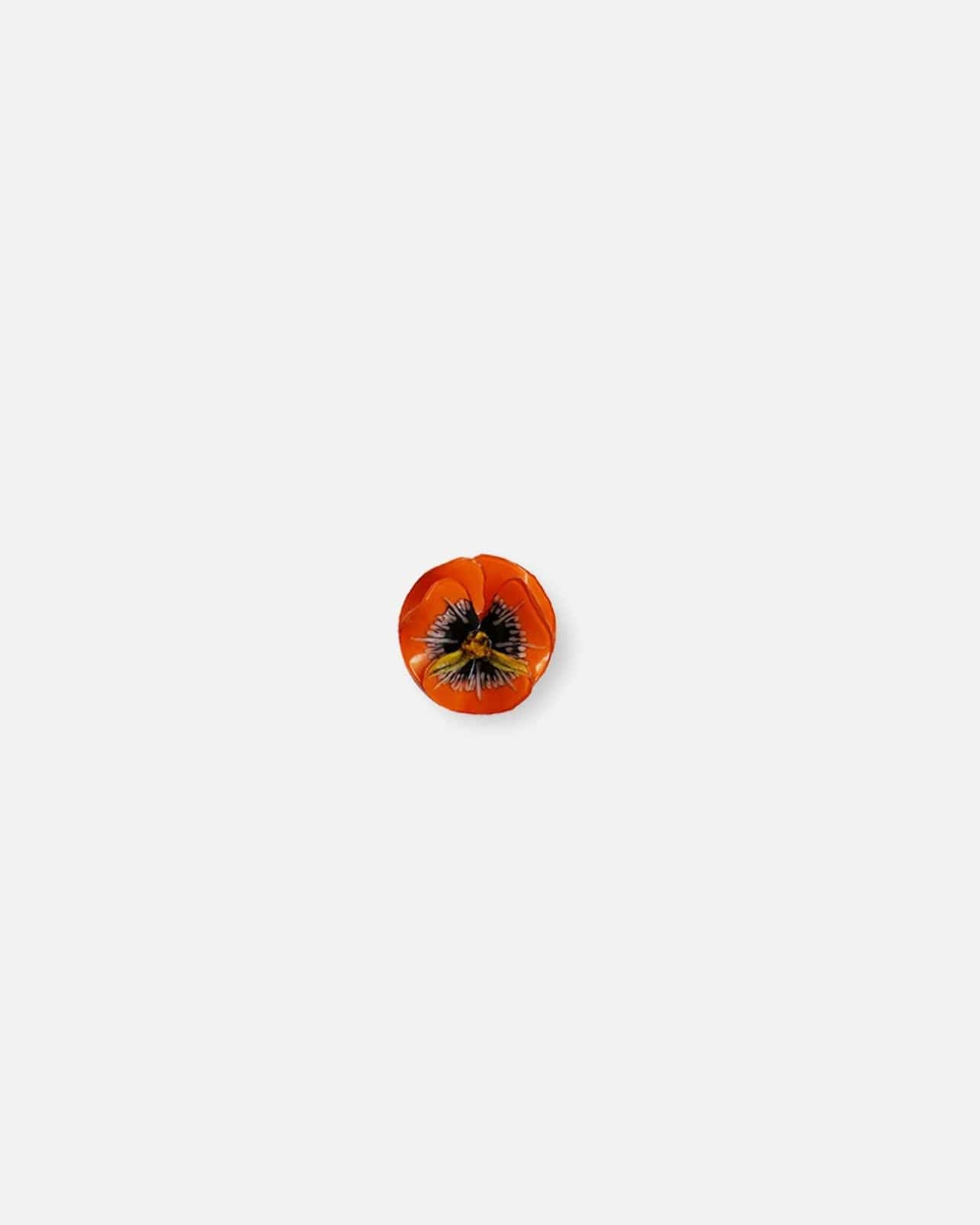 Petit pin's fleur de couleur orange
