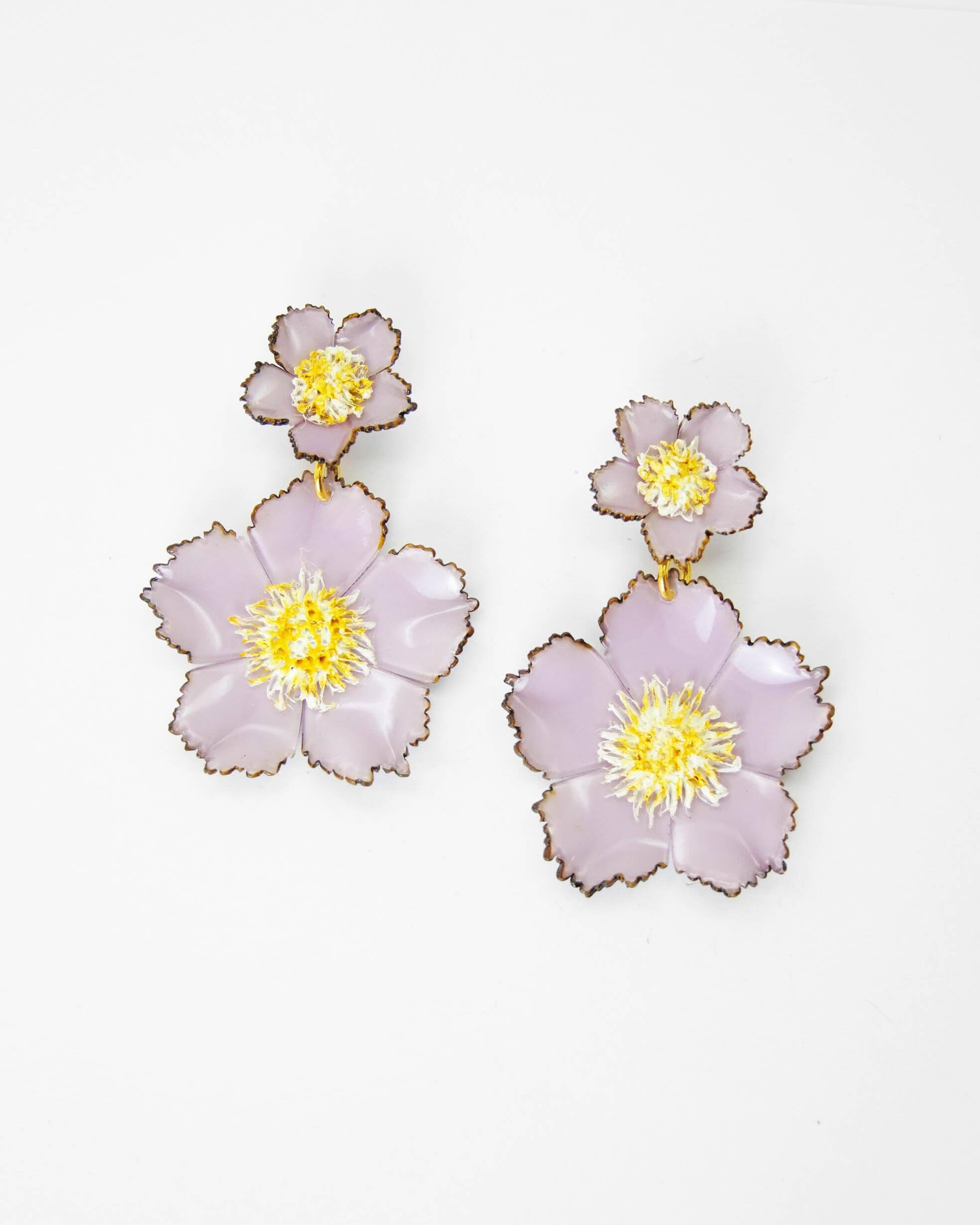 Boucles d'oreilles fleurs maxi couleur violet lila