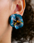 all-groups cette paire de boucles d'oreilles colorées sont adaptables sur mesure