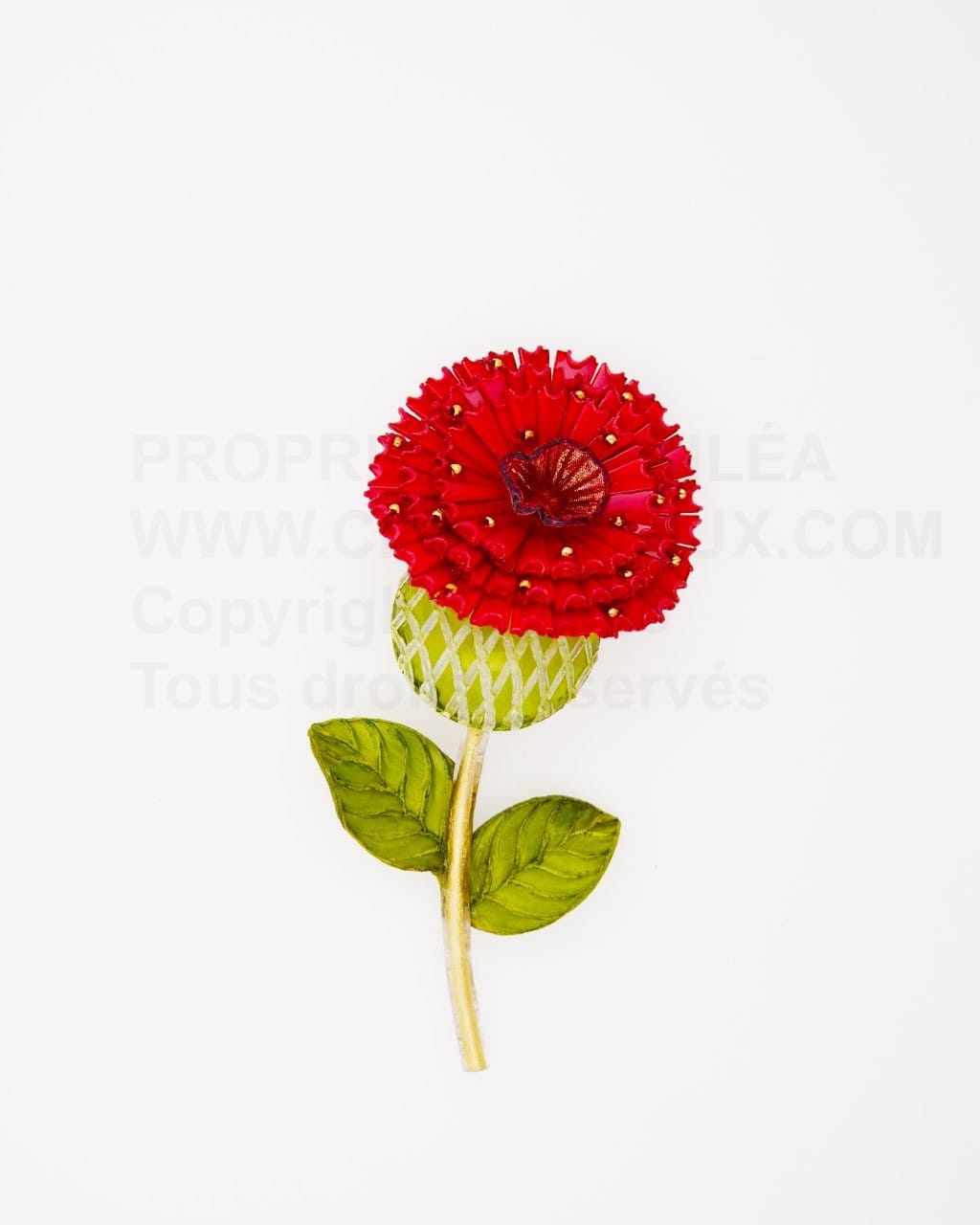 Broche originale Blume rouge représentant l'amour, à offrir au gens que l'on aime.