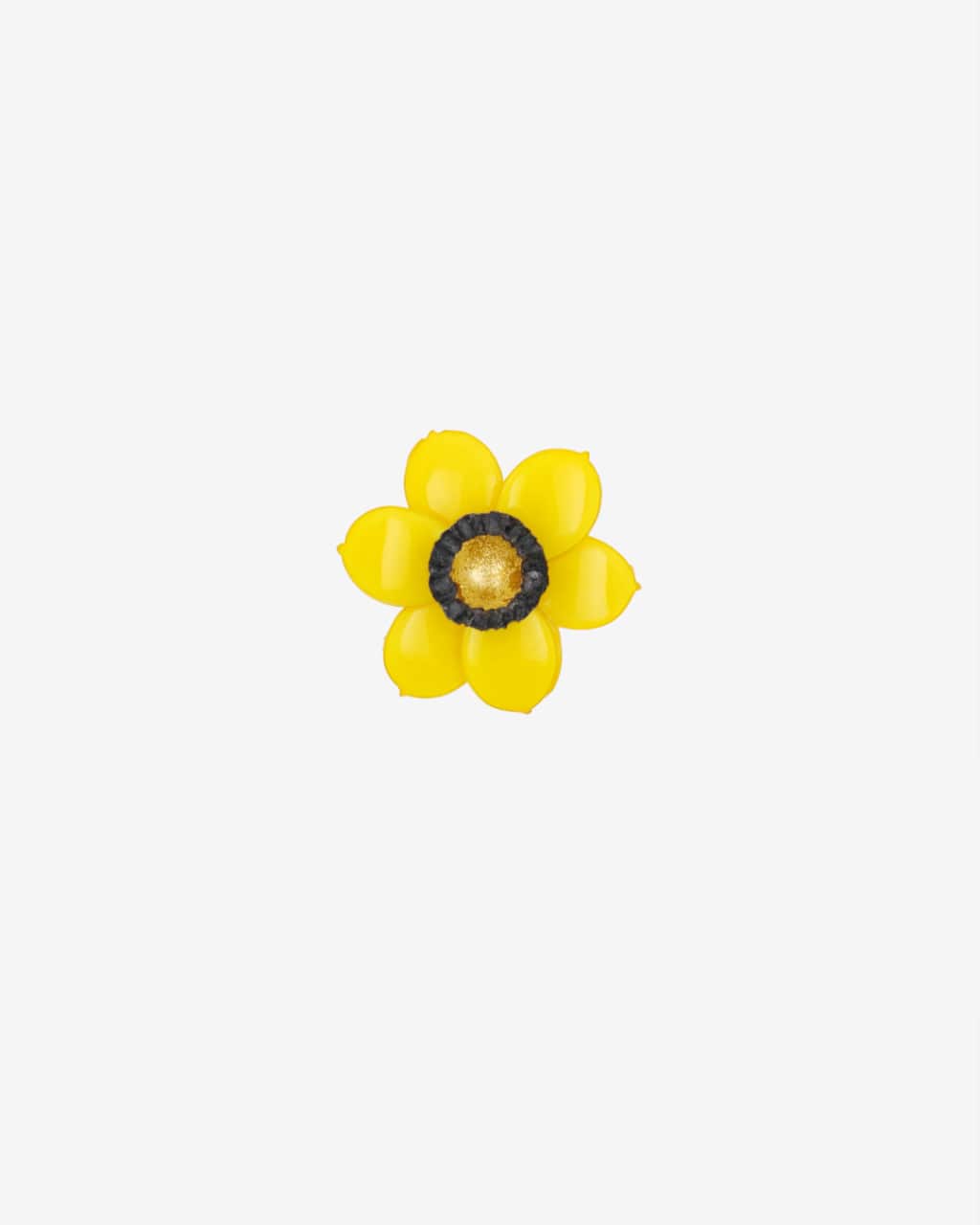 Ce pendentif tendance Chloé jaune est disponible sans la chaîne chez Ciléa Paris.