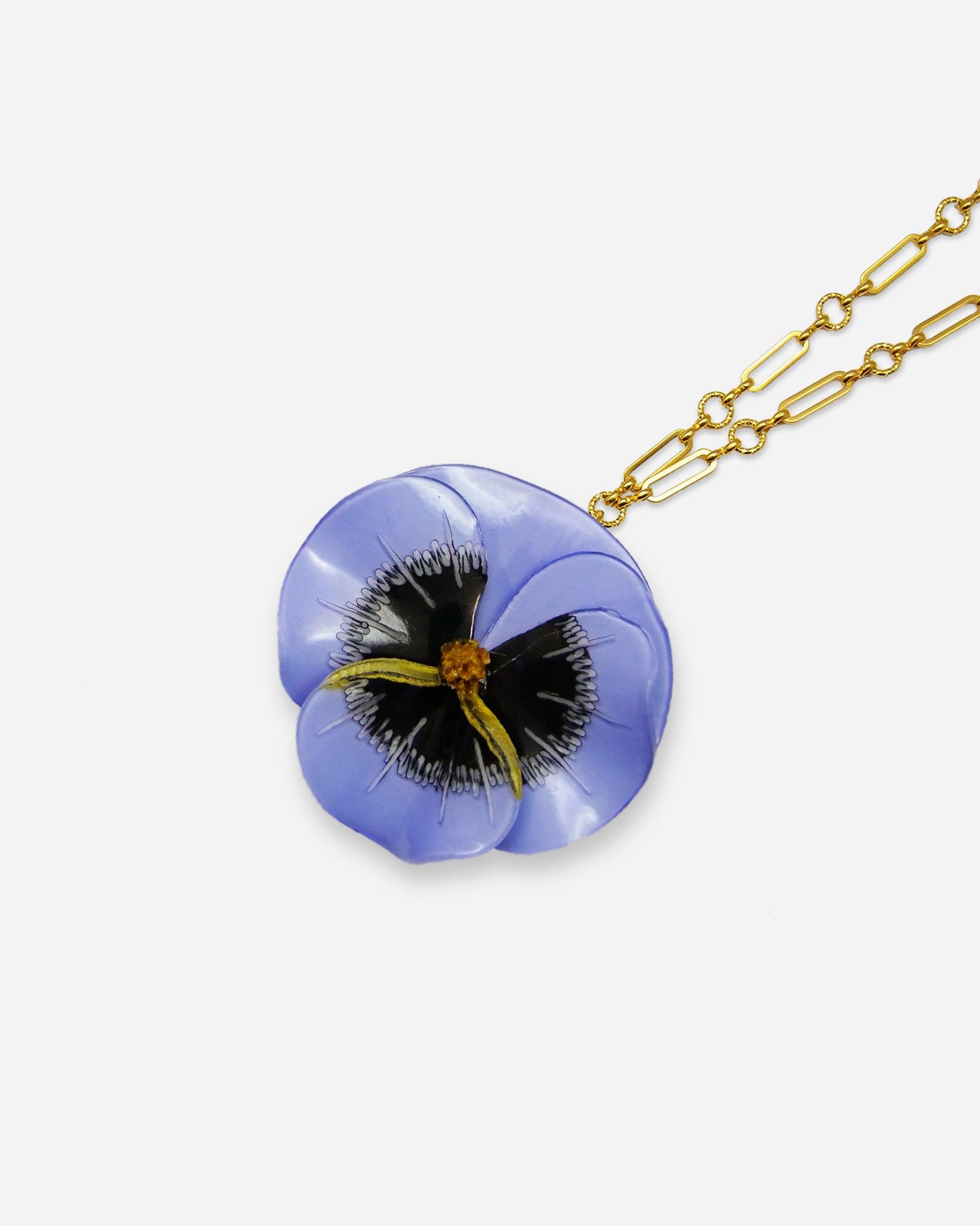 Grand pendentif personnalisé bleuet avec chaine