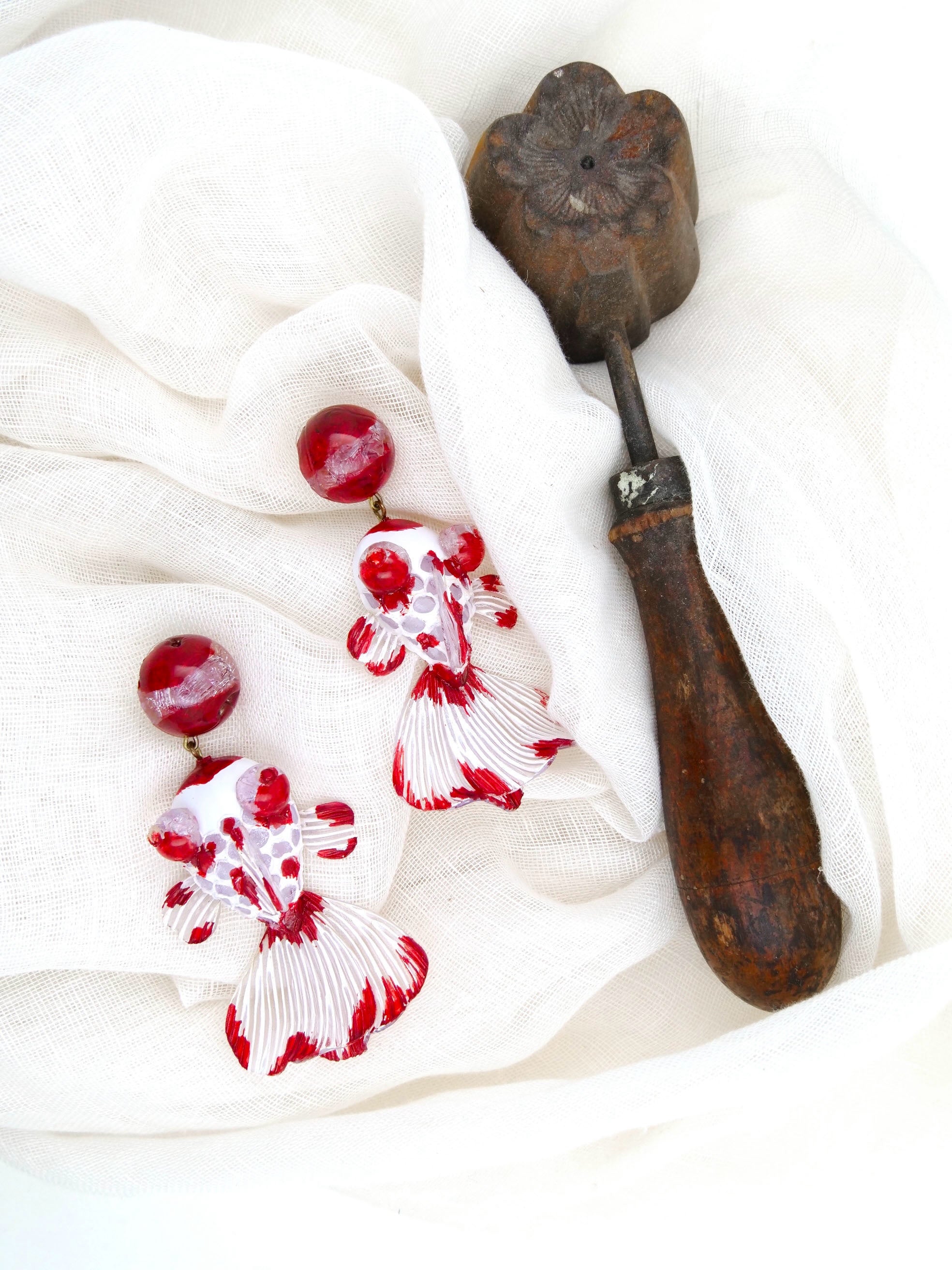 Fabrication de boucles d'oreilles poisson all-groups